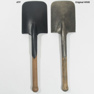 Straight shovel (entrenching tool)